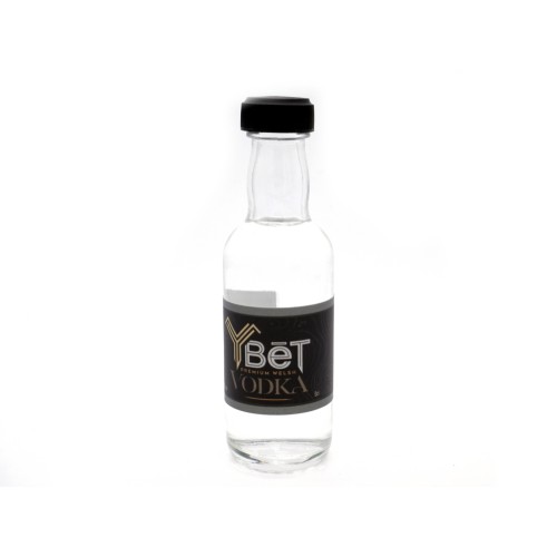 Y BĒT The Beet Welsh Vodka Miniature - 43% 5cl